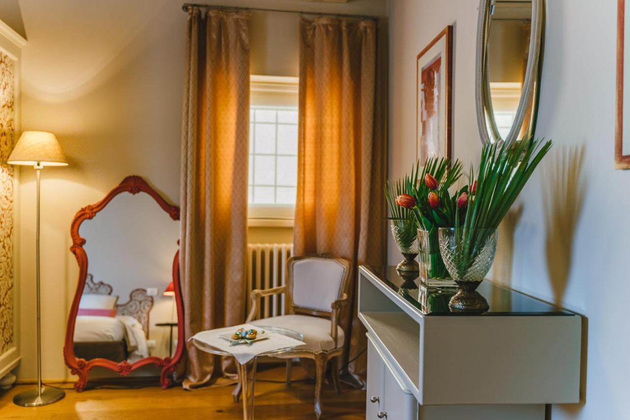 Bed and Breakfast Duchess Boutique De Charme Florencia Exterior foto